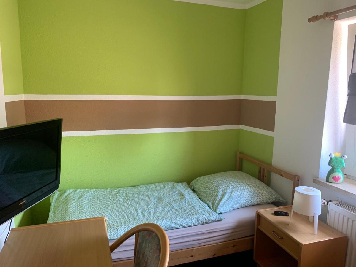 Hotel Zur Schleuse Datteln Bagian luar foto