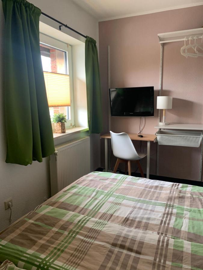 Hotel Zur Schleuse Datteln Bagian luar foto