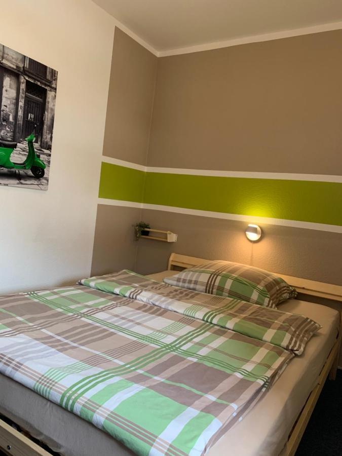 Hotel Zur Schleuse Datteln Bagian luar foto