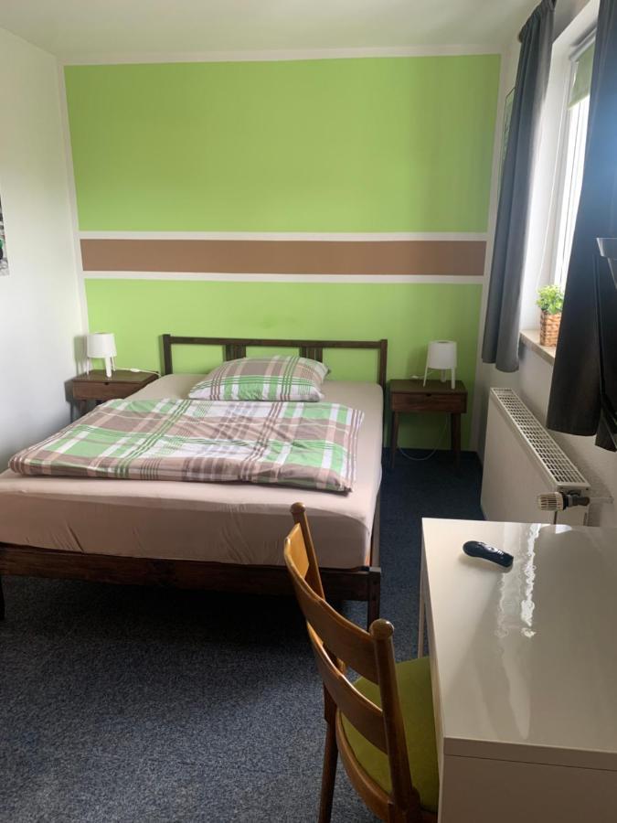 Hotel Zur Schleuse Datteln Bagian luar foto